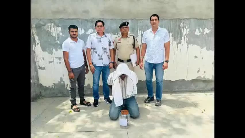 रोहतक: महम अपराध शाखा की टीम ने अवैध हथियार सहित युवक को गिरफ्तार किया, देसी पिस्तौल व 4 राउंड बरामद