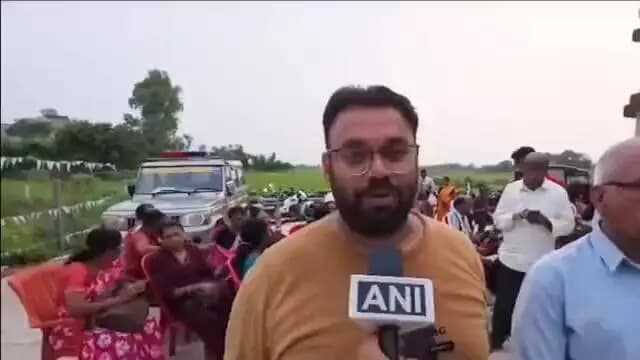कुर्ला: मुख्यमंत्री देवेंद्र फडणवीस यांच्या प्रयत्नांमुळे नेपाळमधील पर्यटकांची सुखरूप सुटका
