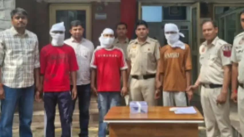 पीएस सुभाष प्लेस पुलिस ने घंटों में सुलझाई लूट की वारदात, तीन आरोपी गिरफ्तार