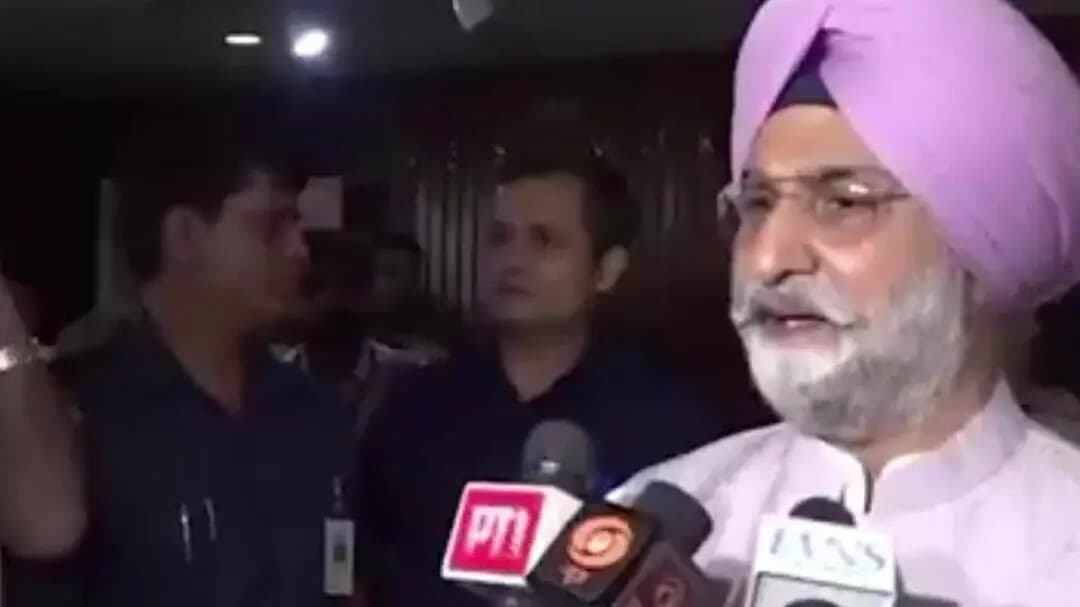 दिल्ली के उपराज्यपाल ने MCD की ठोस अपशिष्ट प्रबन्धन कार्यशाला पर दी प्रतिक्रिया
