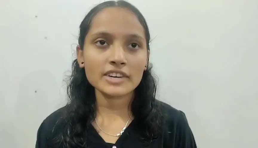 ➡️ #बैतूल जिले की छात्रा कृतिका राजपूत ने कक्षा 12 वीं में 90 प्रतिशत अंक प्राप्त करने पर प्रतिभाशाली विद्यार्थी प्रोत्साहन योजनांतर्गत लेपटॉप के लिए 25 हजार रुपये की राशि प्राप्त हुई। उन्होंने मुख्यमंत्री डॉ. मोहन यादव के प्रति धन्यवाद दिया।
CM Madhya Pradesh
Jansampark Madhya Pradesh
Department of School Education, Madhya Pradesh
#Laptop4Students_MP
#JansamparkMP
#बैतूल
#betul