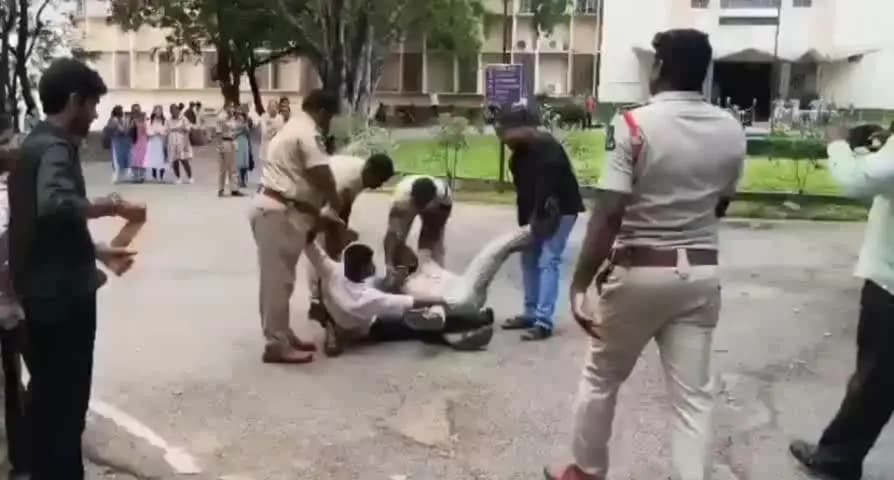 హిమాయత్ నగర్: నిధులు విడుదల చేయకపోతే వేలాది మంది విద్యార్థులతో ఉద్యమం చేపడతామని ఏబీవీపీ ఉస్మానియా యూనివర్సిటీ నాయకుల హెచ్చరిక