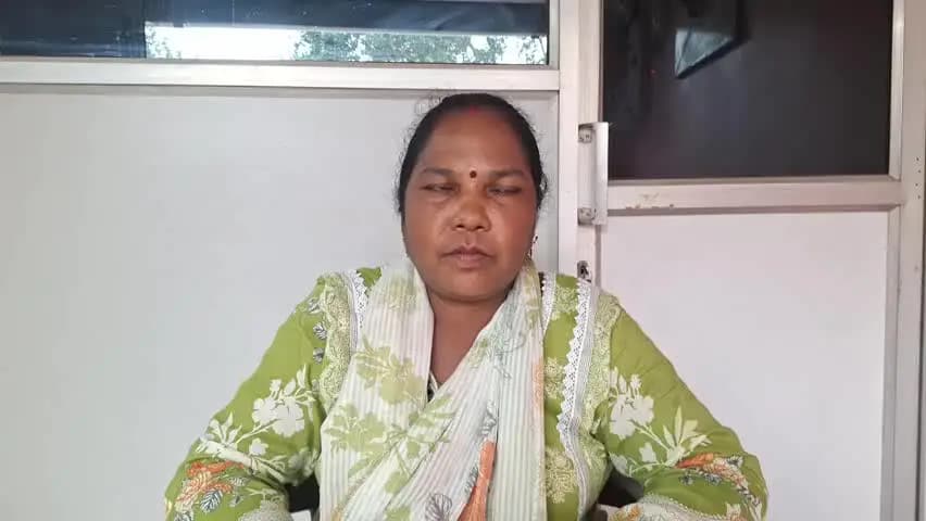 सिमडेगा: सिमडेगा में एक महिला के सर्टिफिकेट से दूसरी महिला ने की नौकरी, थाने में शिकायत दर्ज