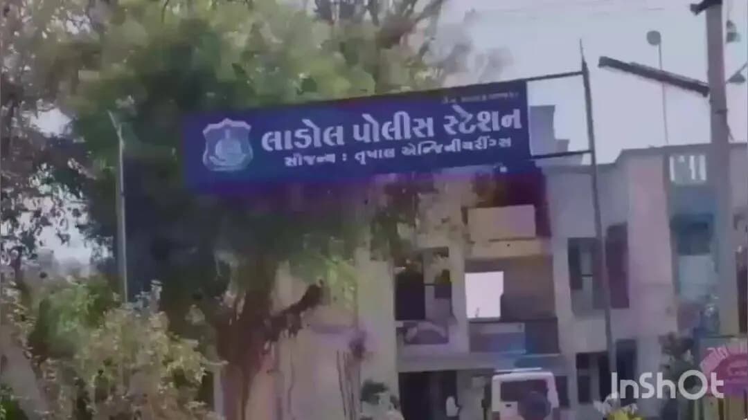 વિજાપુર: ખરોડ મંડાલી ગામે ટ્રેકટરના હિસાબ મામલે મારામારી થતા ફરિયાદ દાખલ
