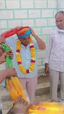 महाराजपुर वार्ड नंबर1 बनवारी जी लाल बेरवा कांग्रेस प्रत्याशी उनका भव्य स्वागत किया गया अबकी बार कांग्रेस सरकार अबकी बार