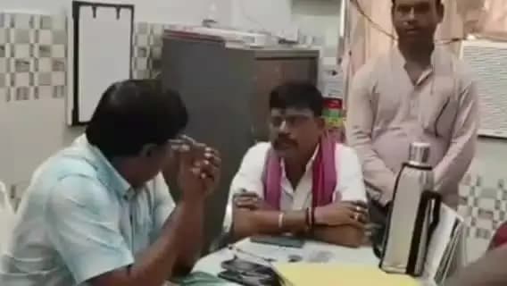 गोला: बड़हलगंज के स्वास्थ्य केंद्र में डिजिटल एक्स-रे मशीन नहीं लगी, पूर्व चेयरमैन ने अधीक्षक से की शिकायत