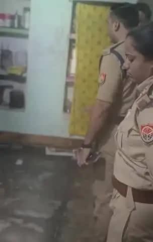 कानपुर: रावतपुर थाना क्षेत्र में दिनदहाड़े बदमाशों ने घर में घुसकर महिला की हत्या कर 22 लाख के गहने चोरी किए