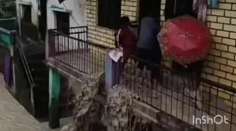 धारी: अलचौना के पांडेछोड़ गांव में काकड़िया नाले का कहर, 23 घरों में घुसा बरसाती पानी, लोगों में दहशत