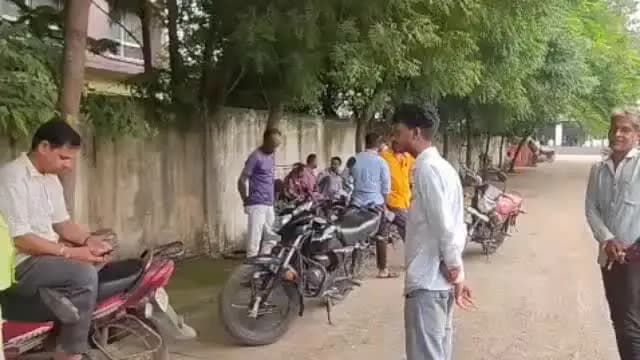 देवास नगर: नोशराबाद कॉलोनी में रहने वाले व्यक्ति ने फांसी लगाकर की आत्महत्या