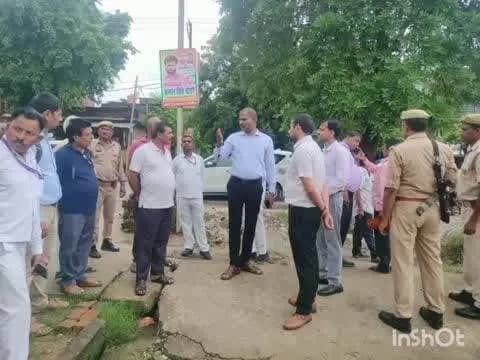अजीतमल: तालाबों की जमीन पर कब्जे के मामले में प्रशासन सख्त, एडीएम ने सात तालाबों का लिया जायजा और जताई नाराजगी