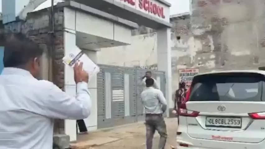 बवाना के निजी स्कूल में 3 वर्षीय छात्रा से कथित यौन उत्पीड़न के बाद, DCPCR और CWC ने किया औचक निरीक्षण