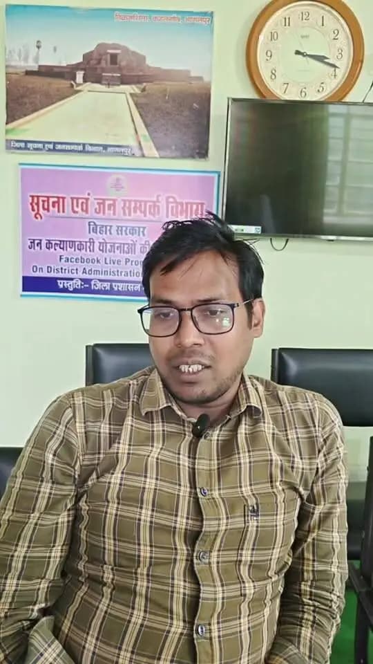 श्री अंकित कुमार, सहायक अभियंता, राष्ट्रीय उच्च पथ, भागलपुर द्वारा N.H से संबंधित कार्यों एवं विभिन्न योजनाओं की जानकारी साझा की गई।
सड़क विकास, रखरखाव एवं यातायात सुविधा को बेहतर बनाने की दिशा में किए जा रहे प्रयासों की जानकारी-
Information & Public Relations Department, Government of Bihar
#MoRTH #NationalHighways #RoadDevelopment #भागलपुर #सड़क_विकास #Bihar #RoadSafety