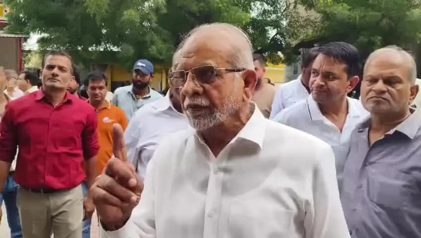 राजसमंद: कांग्रेस पदाधिकारियों ने प्रशासन के खिलाफ लगाए नारे