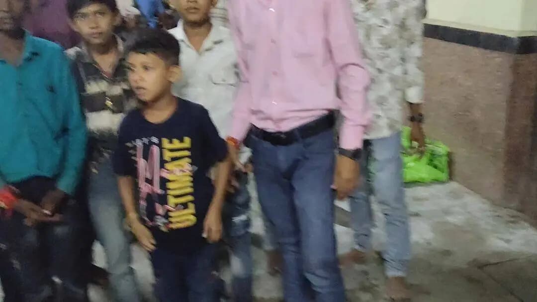 ग्राम- चीचली निवासी मनसुख लाल धानक (सचिव) ने अपने भाई स्व.छोटेवीर धानक की गंगाजली पूजन उपरांत जरूरतमंदों को कराए भोजन।