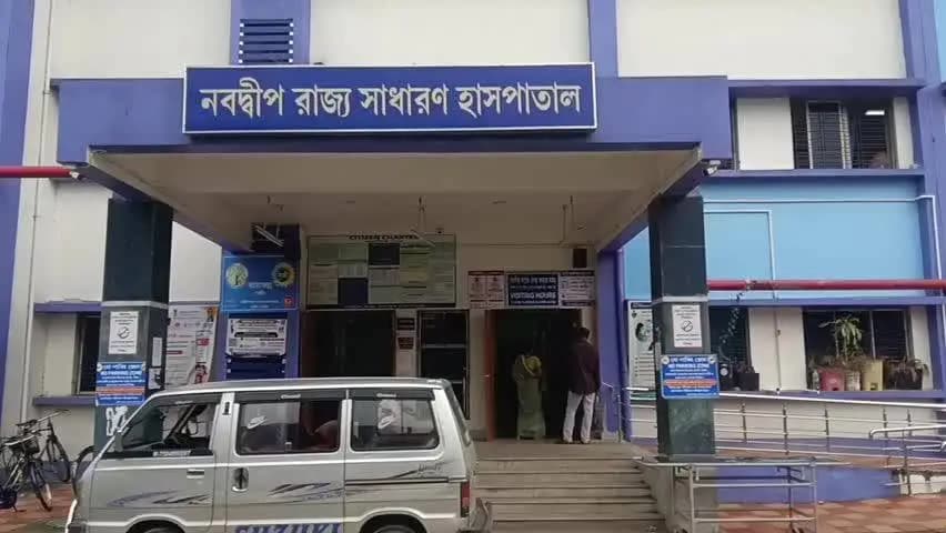 নবদ্বীপ: বসাক পাড়া এলাকায় শাসনের নামে ছেলের শরীরে গরম তেল ঢেলে দিল মা,সুবিচার পেতে থানায় অভিযোগ দায়ের বাবার