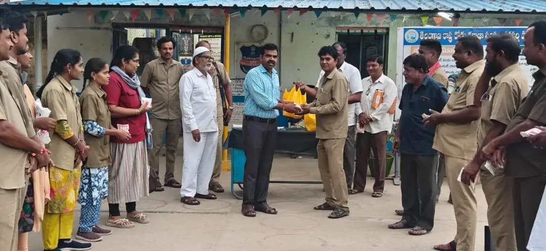 వనపర్తి: వనపర్తి ఆర్టీసీ డిపో రికార్డు: రాఖీ ప్రత్యేక బస్సులతో 137% ఓఆర్ సాధన