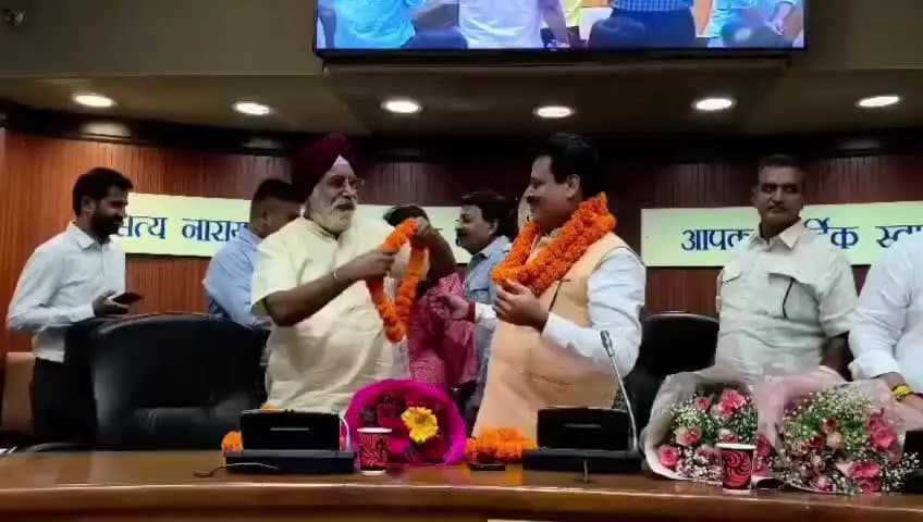 यमुना विहार: MCD शिक्षा समिति के अध्यक्ष चुने गए योगेश वर्मा, लगातार दूसरी बार बने अध्यक्ष