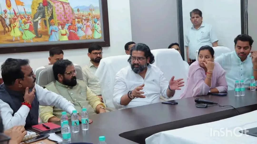 महाड: *गणेशोत्सवकाळात मुंबईगोवा महामार्गावरील वाहतूकीसाठी आवश्यकउपाययोजना करा* सार्वजनिक बांधकाममंत्री शिवेंद्रसिंहराजे भोसले