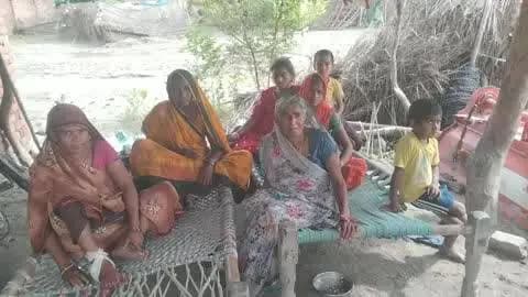 अमृतपुर: करनपुर घाट में दवा वितरण न होने से किशोरियों, महिलाओं और बच्चों को बुखार से परेशानी का सामना करना पड़ रहा है