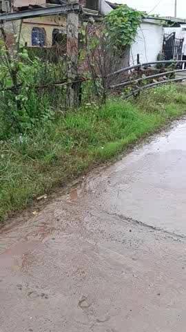 #ग्राम मुड़िया मडोद मैं नाली होने के बावजूद भी रास्ते से पानी जाता है #यहांकी नालियों की सफाई नहीं होती है