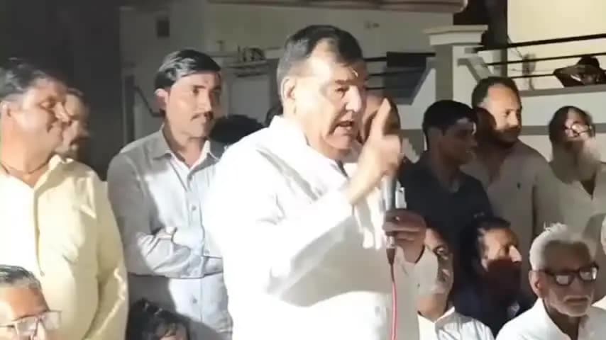 तारानगर: MLA बुडानिया का जुबानी हमला, कहा- तारानगर में नगरपालिका उन लोगों को मत सौंप देना, नहीं तो वो भी बेच देंगे ये लोह