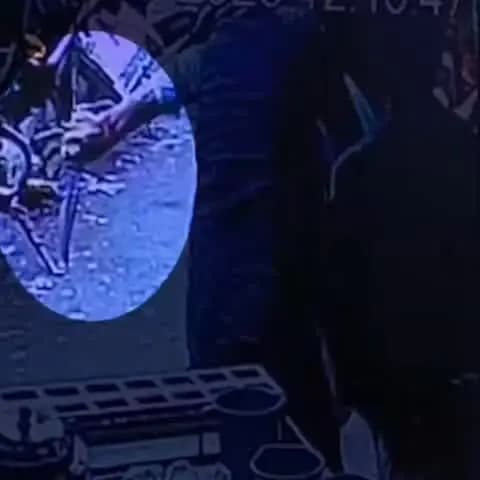 रायपुर: रायपुर में शराब नहीं पिलाने पर कारपेंटर को 6 बार चाकू मारा, CCTV में कैद हुई वारदात
