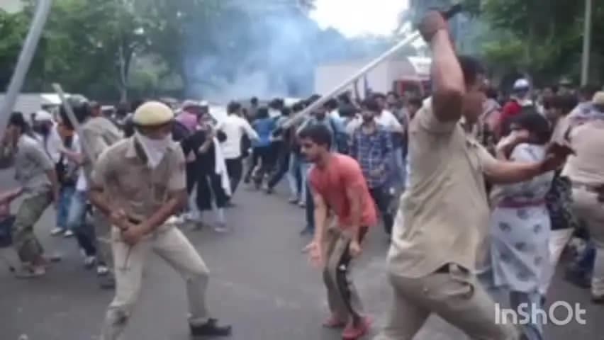 *जंतर-मंतर प्रदर्शन: सिर में फ्रैक्चर का दावा बेबुनियाद - दिल्ली पुलिस*
नई दिल्ली। दिल्ली पुलिस ने 23 जुलाई को जंतर-मंत