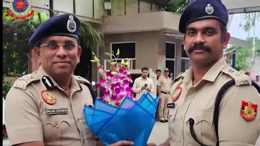 यमुना विहार: ईस्टर्न रेंज में अपराध समीक्षा बैठक, सड़क और संगठित अपराध पर सख्ती
