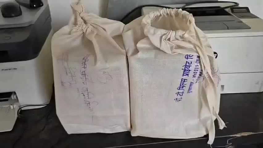 तारापुर: चाय-किराना दुकानों की आड़ में गांजा तस्करी, 475 ग्राम गांजा के साथ 2 दुकानदार गिरफ्तार