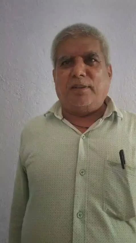 सहयोग शिविर में वृद्धा पेंशन से संबंधित समस्या का हुआ समाधान, शेखपुरा।
Information & Public Relations Department, Government of Bihar
District Administration Sheikhpura
Apna Sheikhpura