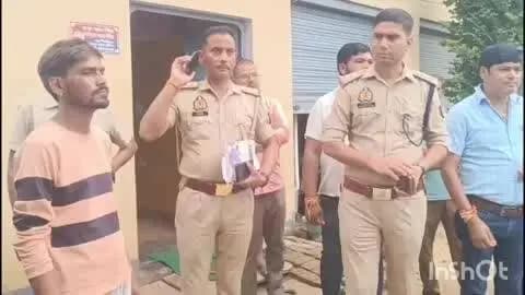 टूंडला: उसायनी में एकतरफा प्यार में सिरफिरे आशिक ने दरोगा की बहन पर बरसाईं गोलियां, कंधे में लगी गोली