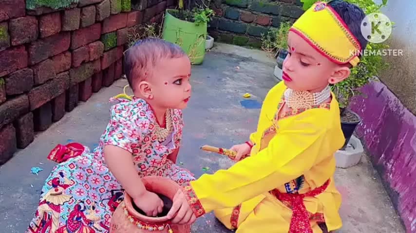 खूंटी: मुरहू में धूमधाम से मनाया गया कृष्ण जन्माष्टमी पर्व