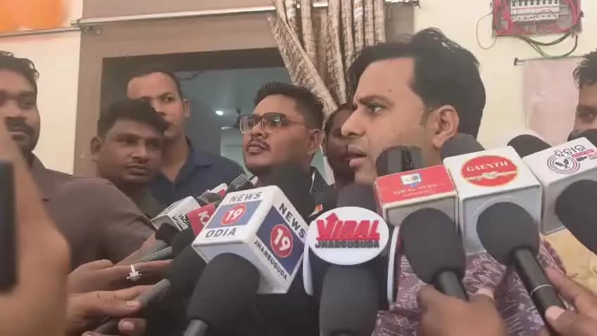 ଝାରସୁଗୁଡା: ଝାରସୁଗୁଡା ଜିଲ୍ଲାର ଇଂରେଜ କାଳରେ ନିର୍ମିତ ପୋଷ୍ଟ ଅଫିସ ଐତିହ ଭବନର ରକ୍ଷଣାବେକ୍ଷଣକୁ ନେଇ ଝାରସୁଗୁଡା ବିଧାୟକଙ୍କ ପ୍ରତିକ୍ରିୟା