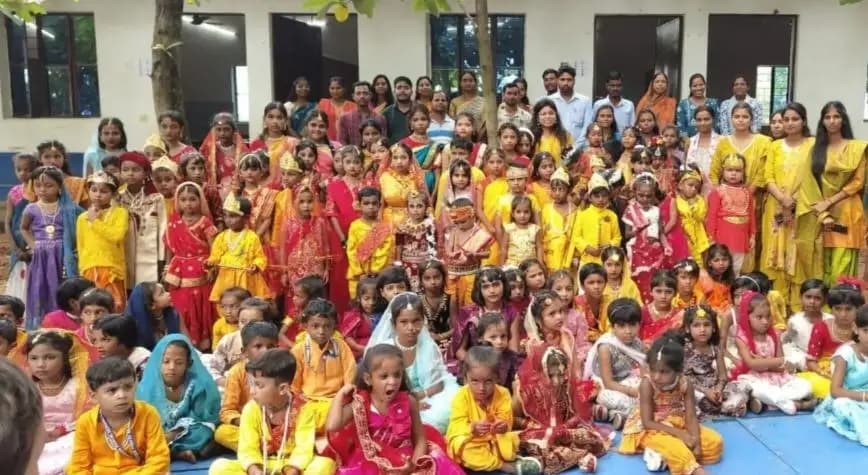 फतेहपुर: मिशन पब्लिक स्कूल फतेहपुर में श्रीकृष्ण जन्माष्टमी पर रंगारंग कार्यक्रम