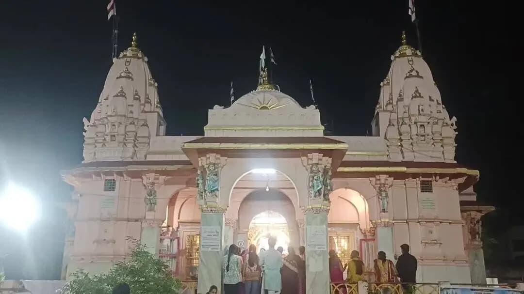 बुरहानपुर नगर: सिलमपुरा स्थित स्वामीनारायण मंदिर में भगवान श्री कृष्ण का बड़े हर्षोल्लास के साथ मनाया गया जन्मोत्सव
