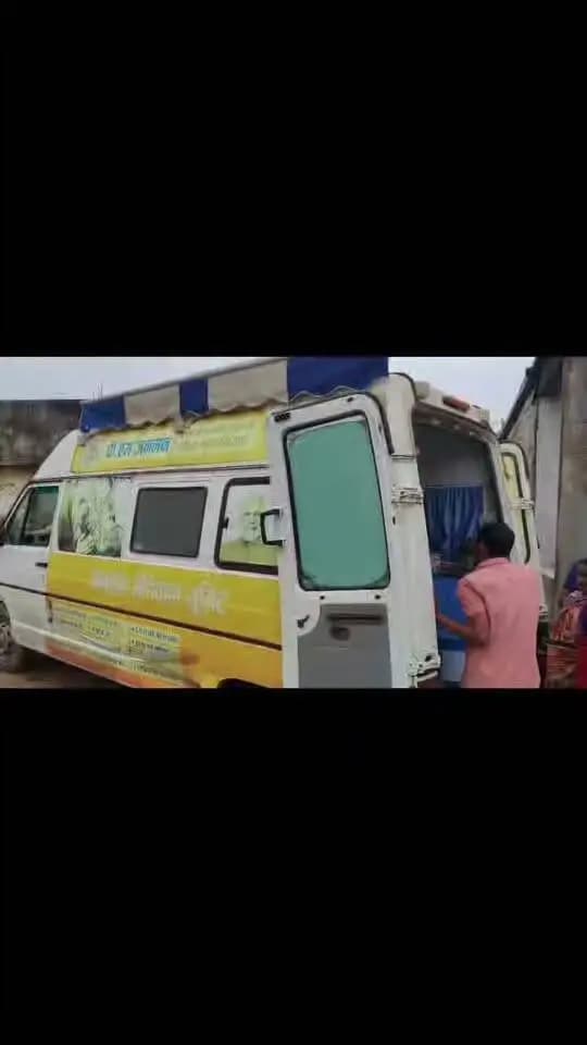 #बालाघाट
#पीएमजनमन मोबाइल वैन की टीम ग्राम चुक्का टोला, लिमोटी, ढूटीटोला लंहगाकन्हार, पाथरी में ग्रामीणों का स्वास्थ्य परीक्षण कर उपचार किया जा रहा है ।
#PMOIndia #CMMadhyaPradesh #rshuklabjp
#nsp2106 #MoHFW_INDIA
#healthminmp #NHM_MP