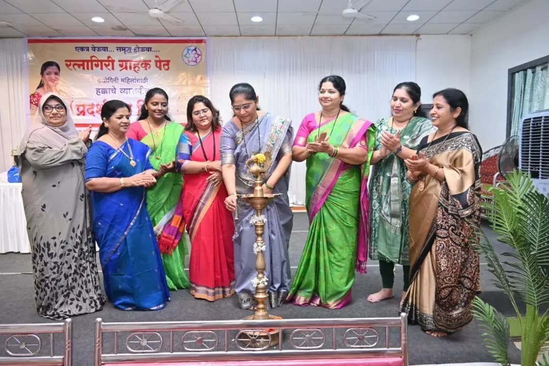 रत्नागिरी: रत्नागिरी ग्राहक पेठेचे १९ वे महिला उद्योगिनी श्रावण महोत्सवाचे उद्घाटन