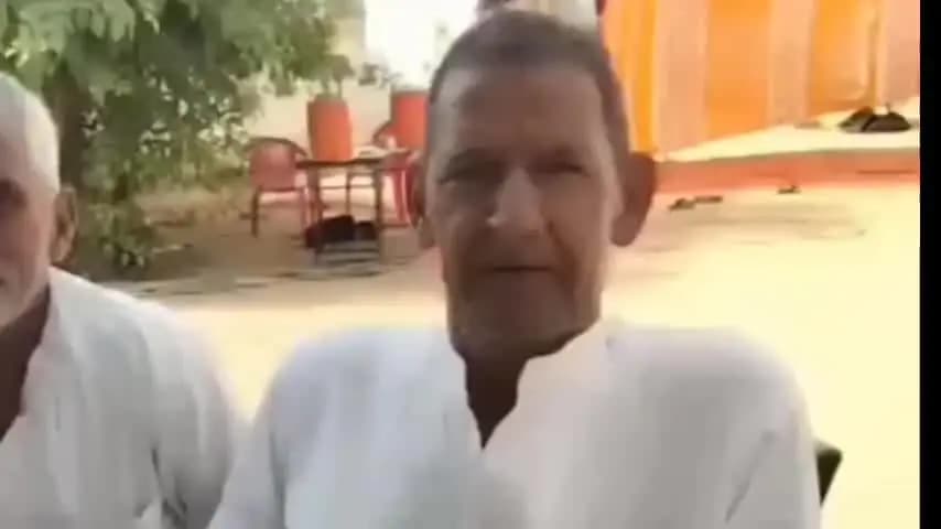 तारानगर: अगर गांव सहमति से सरपंच बनाए, तो 17 वार्डों के लिए 17 ट्रैक्टर-टैंकर और 5 साल तक तेल फ्री, परमाराम की अनोखी घोषणा वायरल
