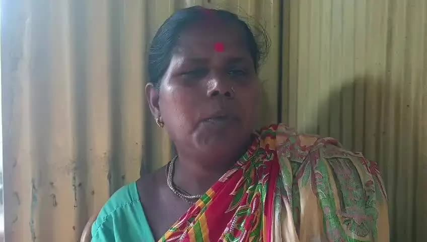 জামপুইজলা: নিজের অটো চালিয়ে ঘরে ফেরার পথে রাস্তায় পিষে মরল অটো চালক