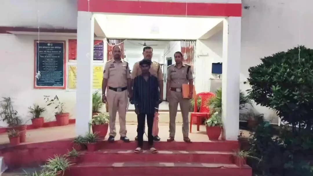 कोंडागांव: कोंडागांव पुलिस ने नाबालिग से दुष्कर्म के आरोपी को चंद घंटों में किया गिरफ्तार, न्यायिक रिमांड पर भेजा गया जेल