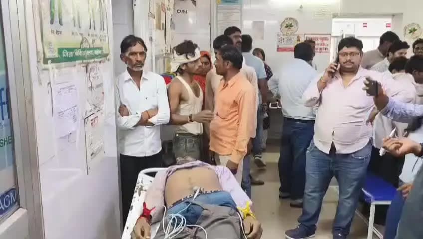 महोबा: महोबा के काली पहाड़ी गांव में क्रेशर प्लांट में काम करते समय मजदूर की संदिग्ध मौत, परिवार में मचा कोहराम