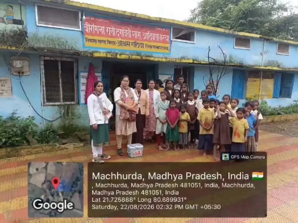 #बालाघाट
प्रशासन द्वारा विभिन्न विभागों के माध्यम से प्रभावित क्षेत्रों में स्वास्थ्य, स्वच्छता, पेयजल, खाद्यान्न एवं अन्य आवश्यक सेवाओं से संबंधित कार्य लगातार किए जा रहे हैं।
#MoHFW_INDIA #PMOIndia #CMMadhyaPradesh
#nsp2106 #healthminmp
#NHM_MP