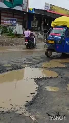 आष्टा: आष्टा में पुराना भोपाल-इंदौर मार्ग पर गड्डों से बढ़ी परेशानी