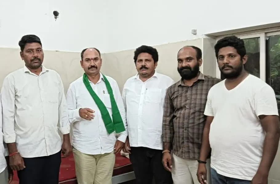 మహబూబాబాద్: లంబాడీలకు మంత్రి పదవి ఇవ్వకుంటే కాంగ్రెస్ పార్టీకి పుట్టగతులు ఉండవు - ఎల్ హెచ్ పి ఎస్