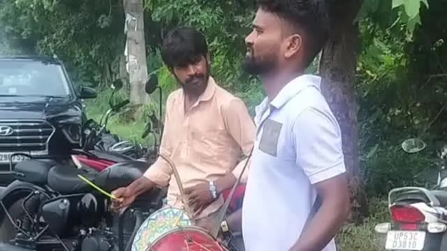 हाटा: हाटा विधायक मोहन वर्मा ने भाजपा के दो नवनियुक्त क्षेत्रीय उपाध्यक्षों का जोरदार स्वागत किया, सेल्फी लेने उमड़ी भीड़