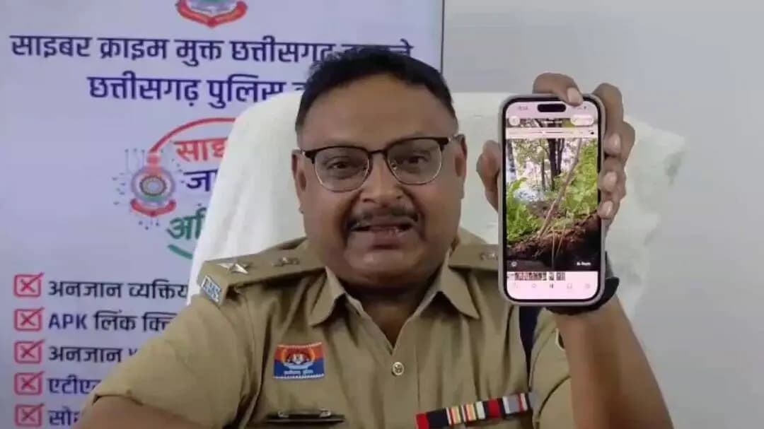 कोंडागांव: मर्दापाल जंगल में नक्सलियों के डंप पर सुरक्षा बलों की बड़ी कार्रवाई, 9MM पिस्टल और 30 किलो विस्फोटक बरामद