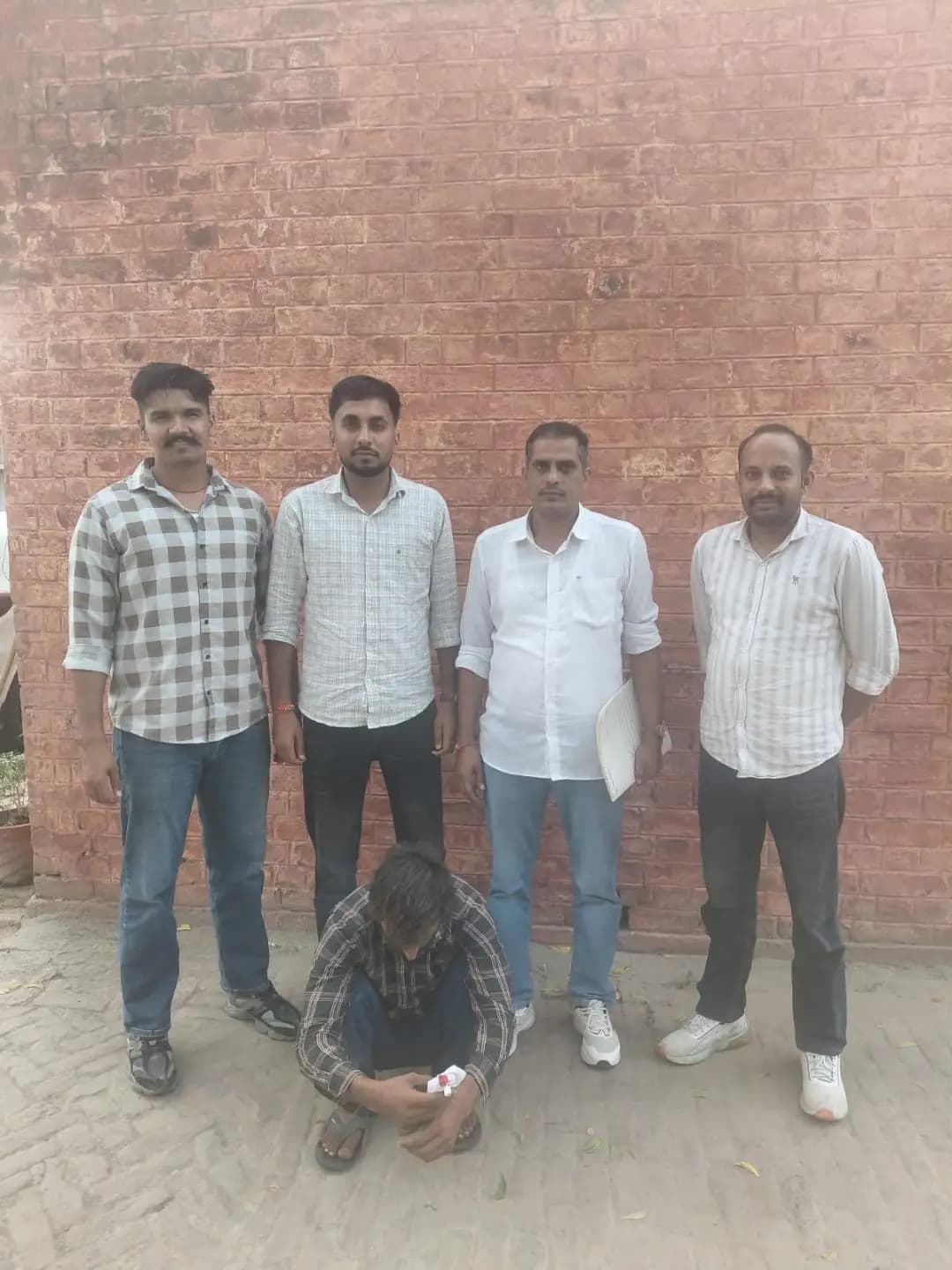 असंध: सीआईए असंध ने स्नैचिंग आरोपी को किया गिरफ्तार, बरामद हुआ सोना
