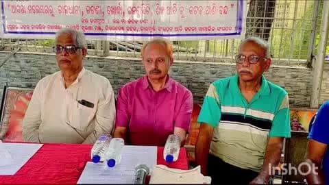 କଟକ ସଦର: ପୁରୁଣା ରାଜଧାନୀକୁ ଅବହେଳା ଅଭିଯୋଗରେ ମଧୁ ସ୍ମୃତି ସୁରକ୍ଷା ମଞ୍ଚର ପ୍ରତିବାଦ