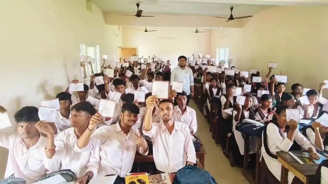 ରାଉରକେଲା ମ୍ୟୁନିସିପାଲଟି: ଅଖିଳ ଭାରତୀୟ ବିଦ୍ୟାର୍ଥୀ ପରିଷଦ ରାଉରକେଲା ଜିଲ୍ଲାର ନୂଆଗାଁ ନଗରରେ ପଞ୍ଚାୟତ ସମିତି ଜୁନିଅର କଲେଜ ଠାରେ ସଦସ୍ୟତା ଅଭିଯାନ ଆରମ୍ଭ