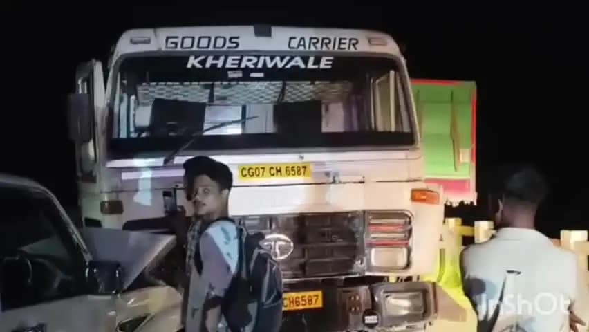 पाली: गुरसिया पुल पर ट्रेलर और स्कॉर्पियो की भिड़ंत, नीचे गिरने से बाल-बाल बची स्कॉर्पियो, कटघोरा-अंबिकापुर NH-130 पर बड़ा हादसा